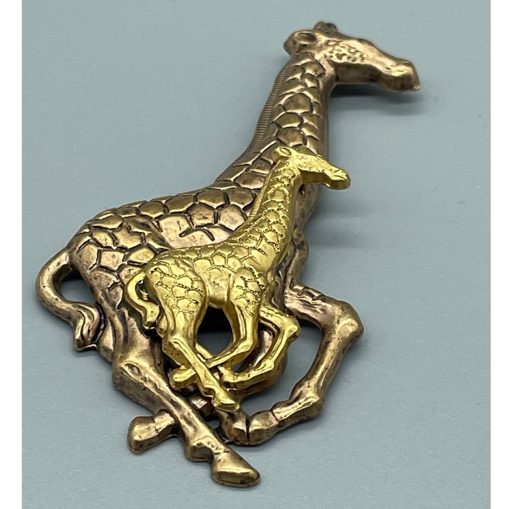 Vintage Two Tone Giraffe Mother and Baby Brooch Pin Gold Bronze Tone Animal